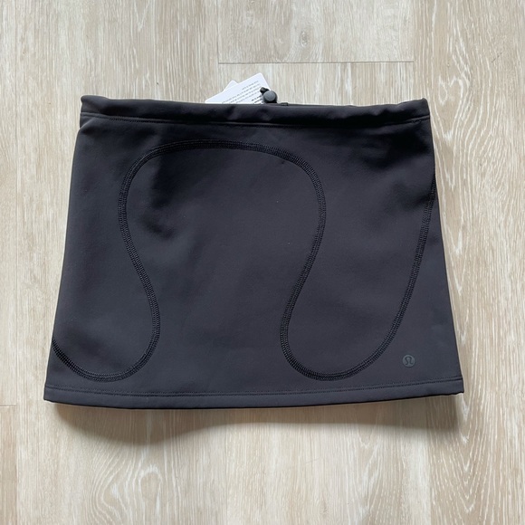 Lululemon Glyde Velvet Fleece Neck Warmer
Black - Picture 4 of 4
